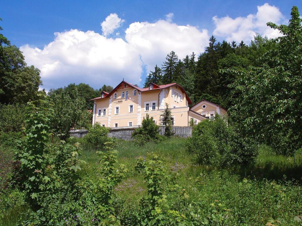 Boutique Hotel Swisshouse Marianske Lazne Exterior photo