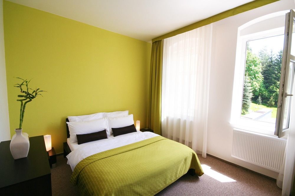 Boutique Hotel Swisshouse Marianske Lazne Exterior photo