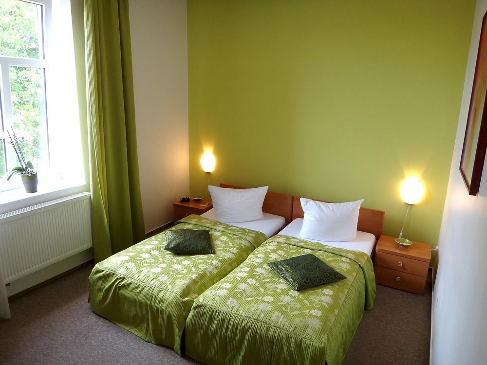 Boutique Hotel Swisshouse Marianske Lazne Exterior photo